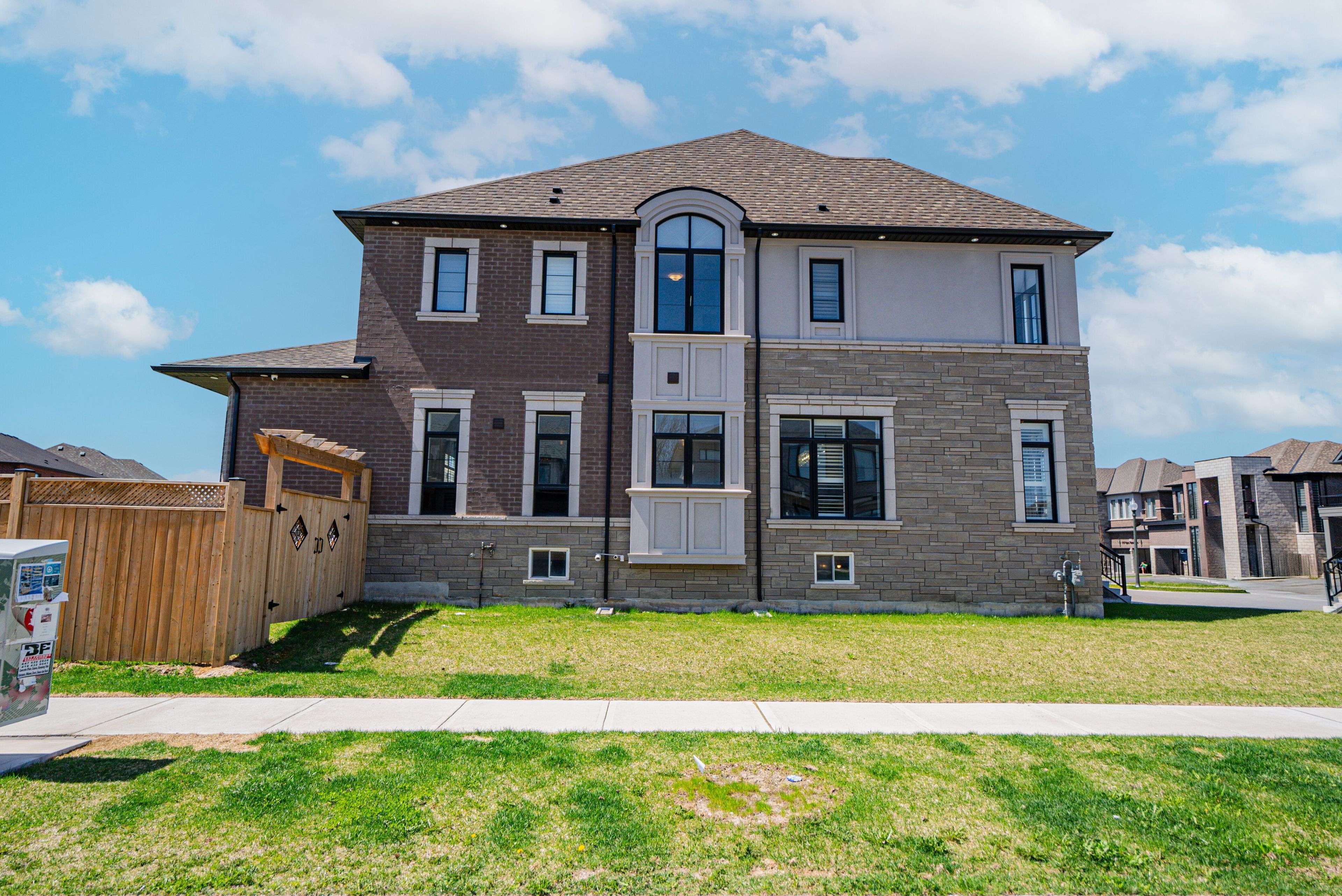 Woodstock, ON N4T 0M9,1250 UPPER THAMES DR