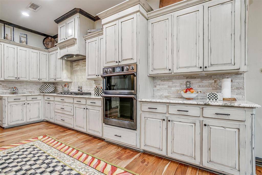 Aledo, TX 76008,105 Canyon Lake Drive
