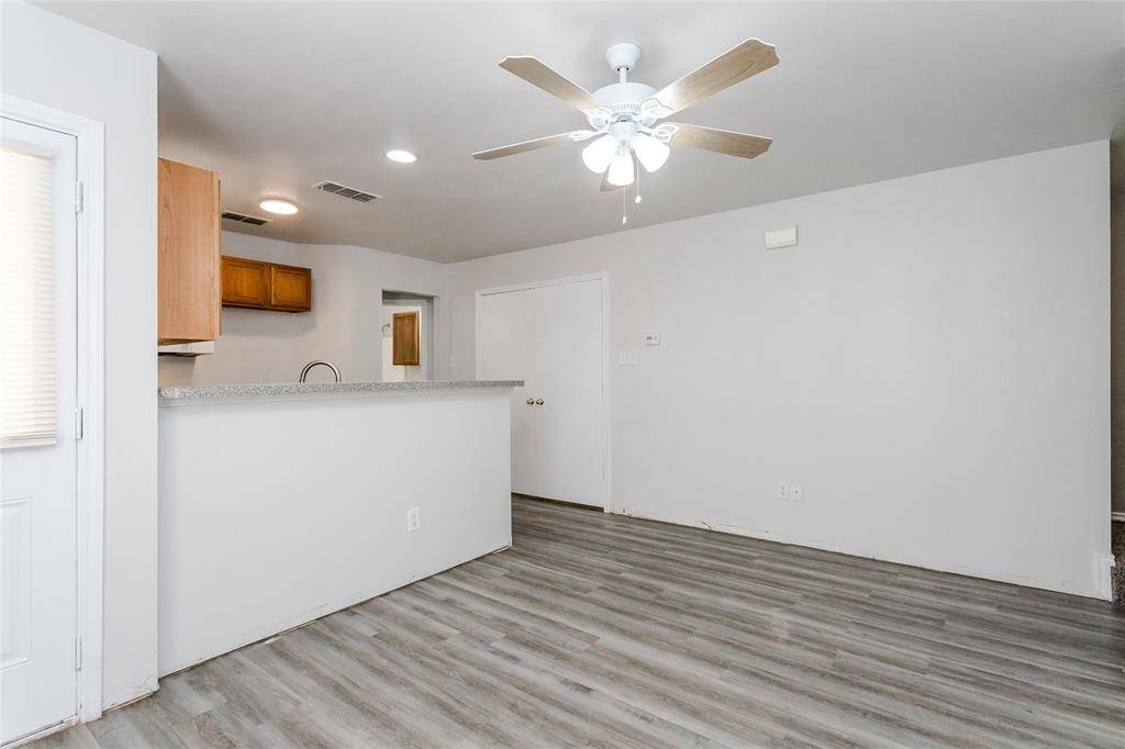 Azle, TX 76020,1217 Village Garden Drive