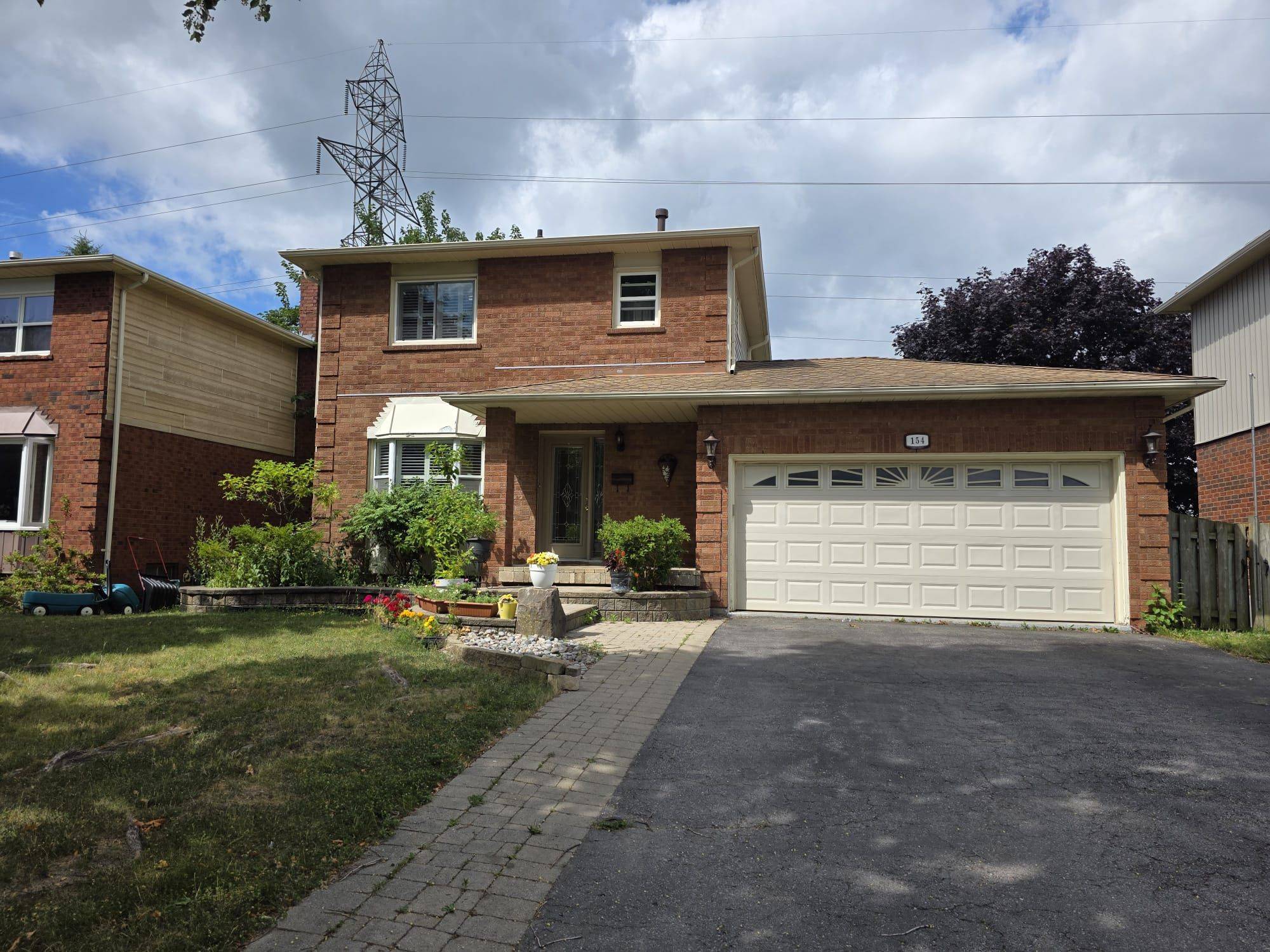 Whitby, ON L1N 8G5,154 Melissa CRES