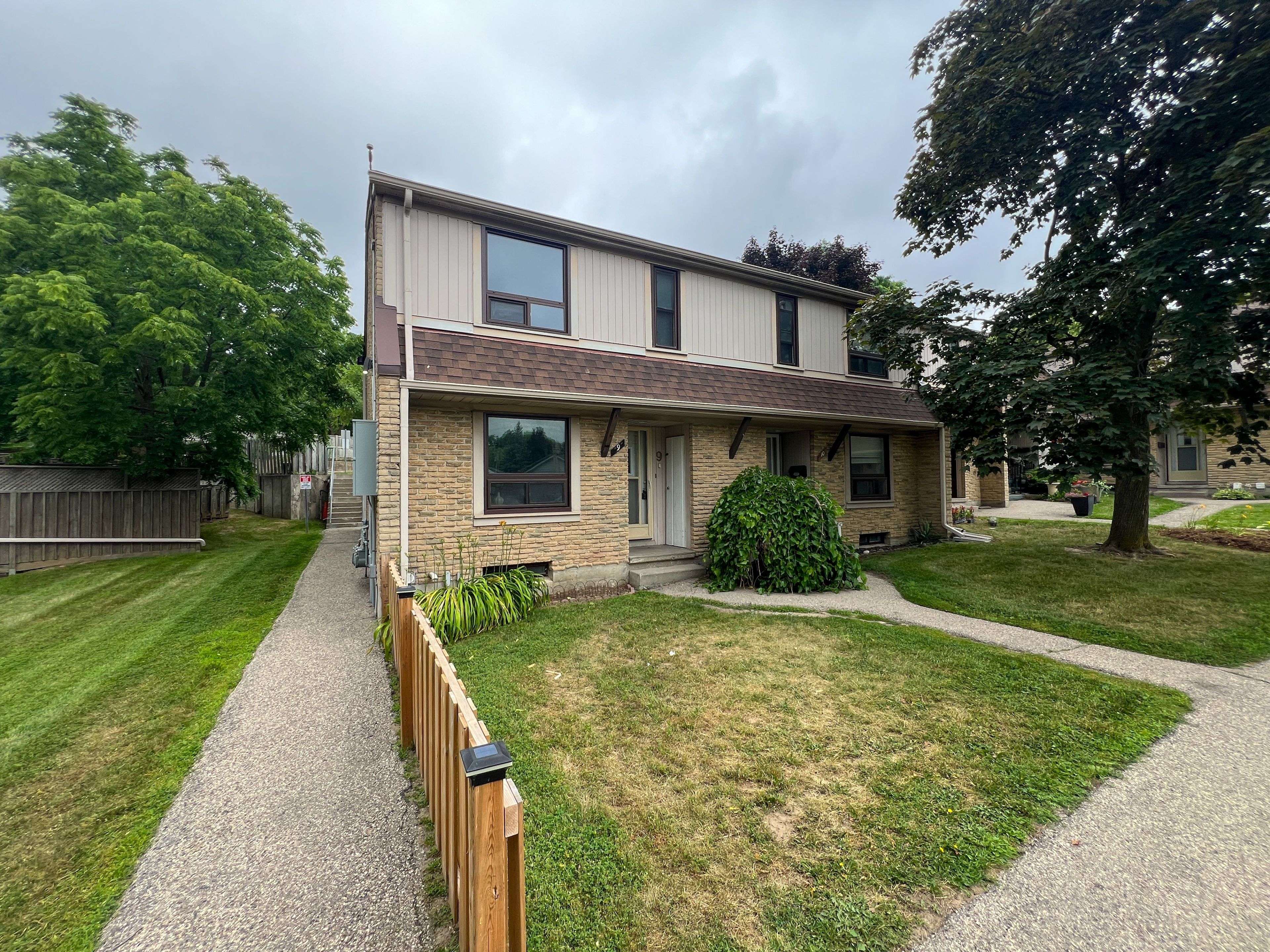 Kitchener, ON N2A 1R6,280 Thaler AVE #9