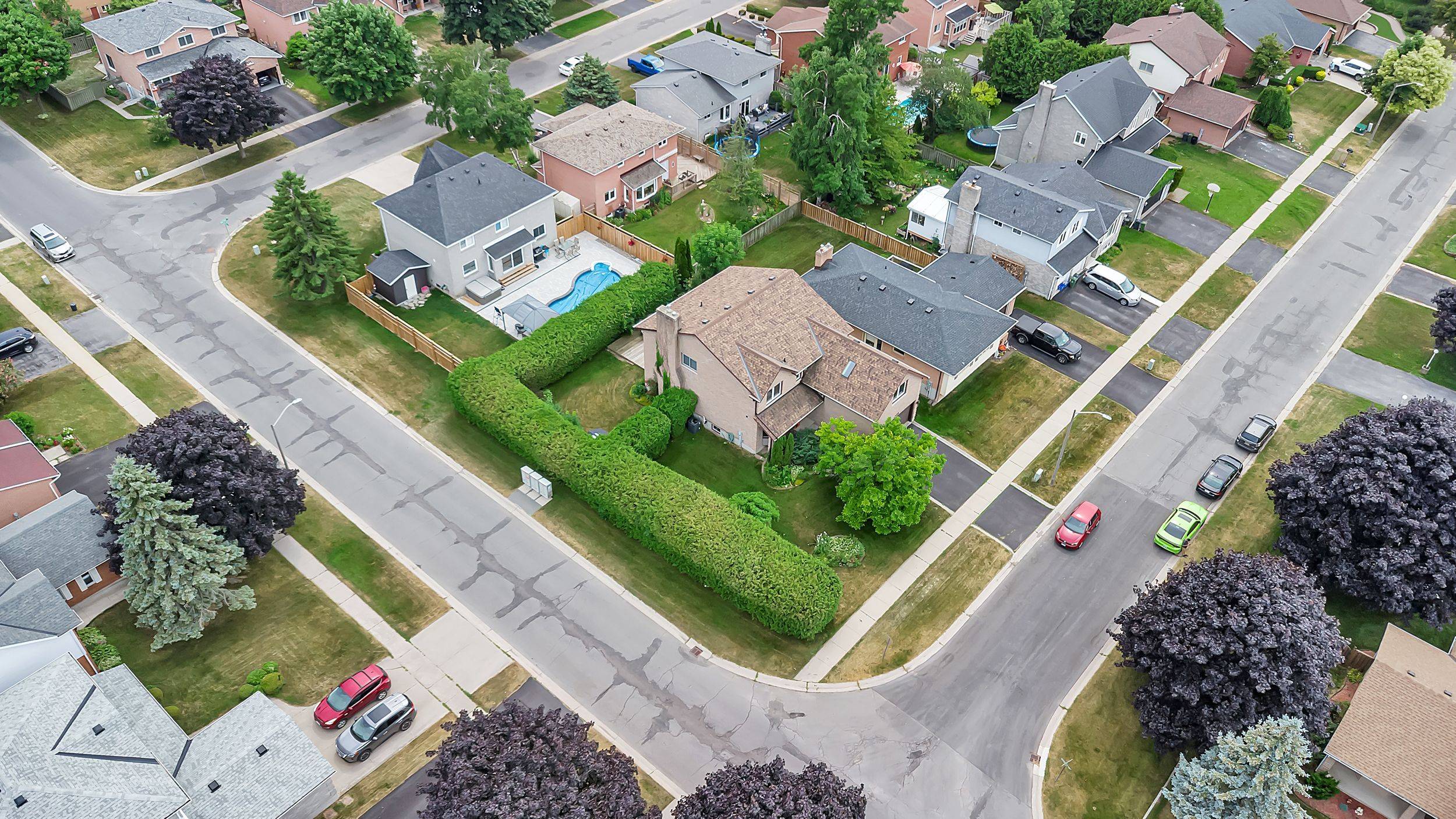 Kingston, ON K7P 2B3,1020 Ambleside CRES S