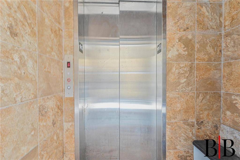 New York, NY 11235,92 Brighton 11th ST