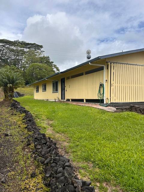 Hilo, HI 96720,92 UHALOA PL