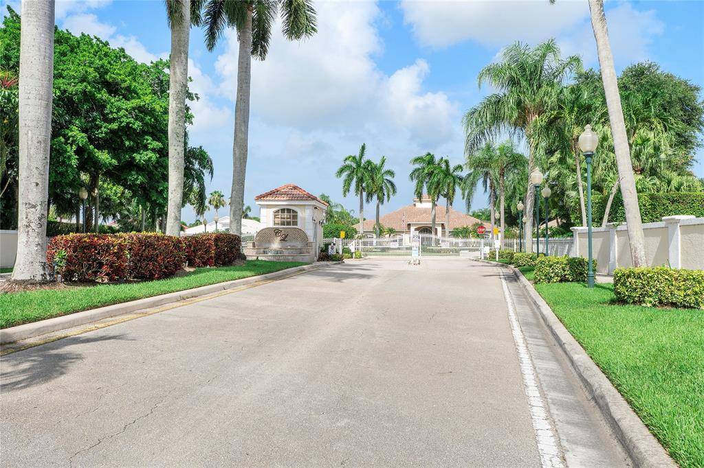 Boca Raton, FL 33433,22789 Royal Crown Ter