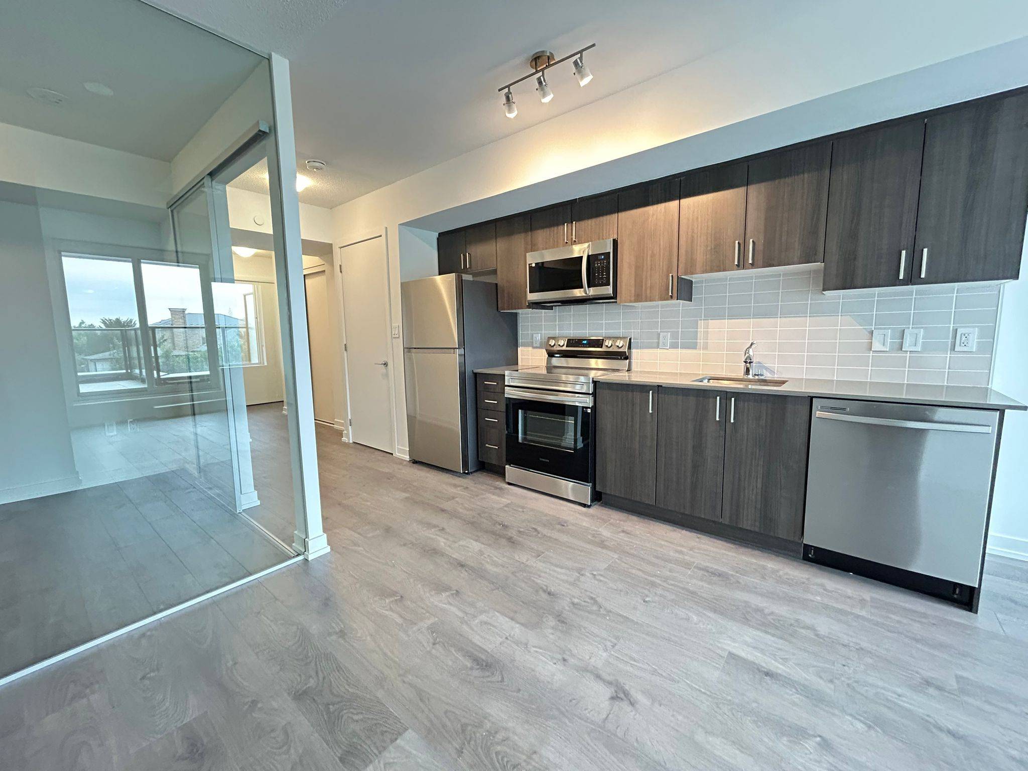 Toronto W04, ON M6B 0B1,556 Marlee AVE #201