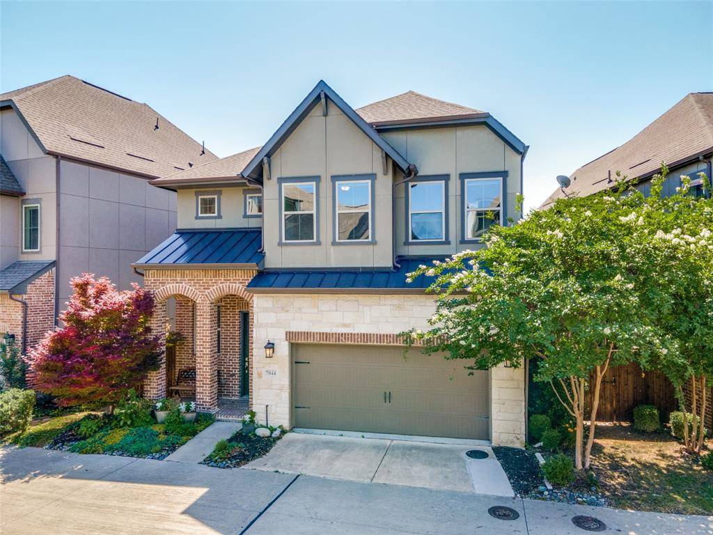 Dallas, TX 75231,7044 Silverberry Street