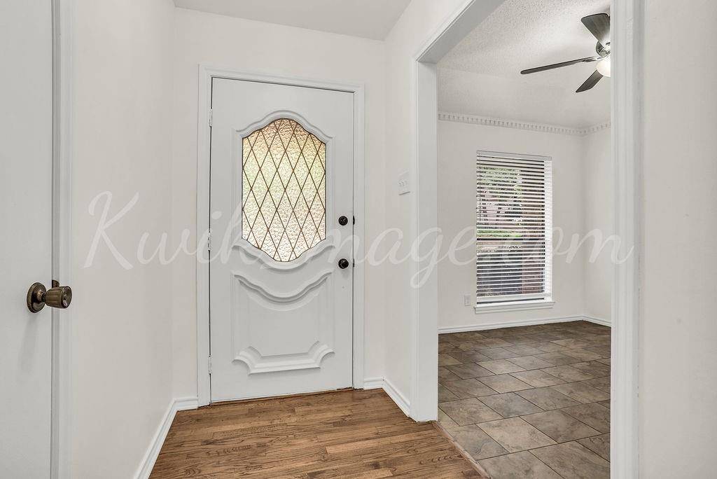 Arlington, TX 76006,2712 Lincoln Drive