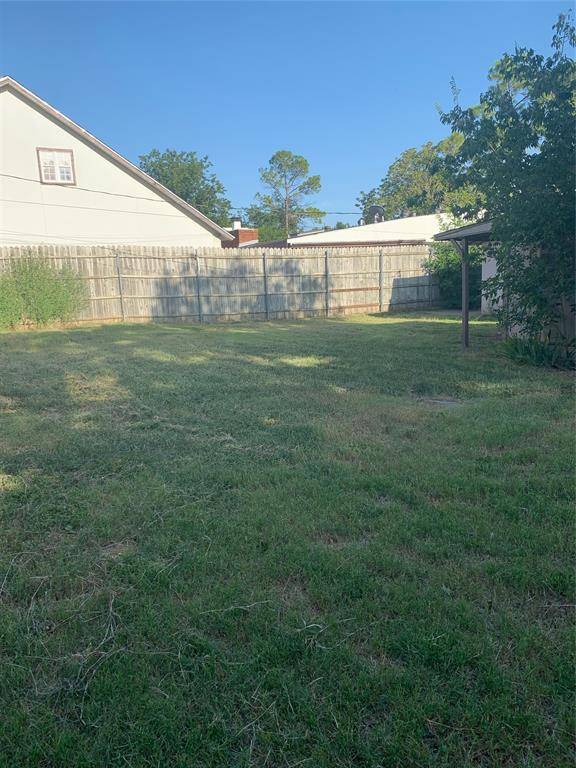 Arlington, TX 76010,407 Carswell Terrace