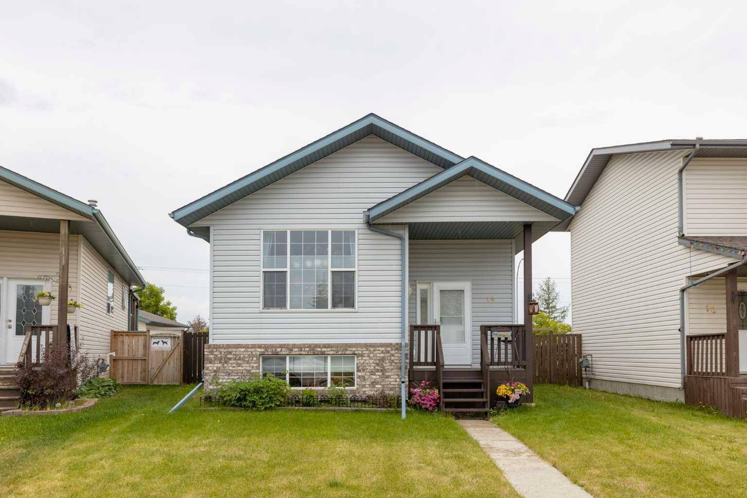 Red Deer, AB T4R 3E1,14 Drummond Close