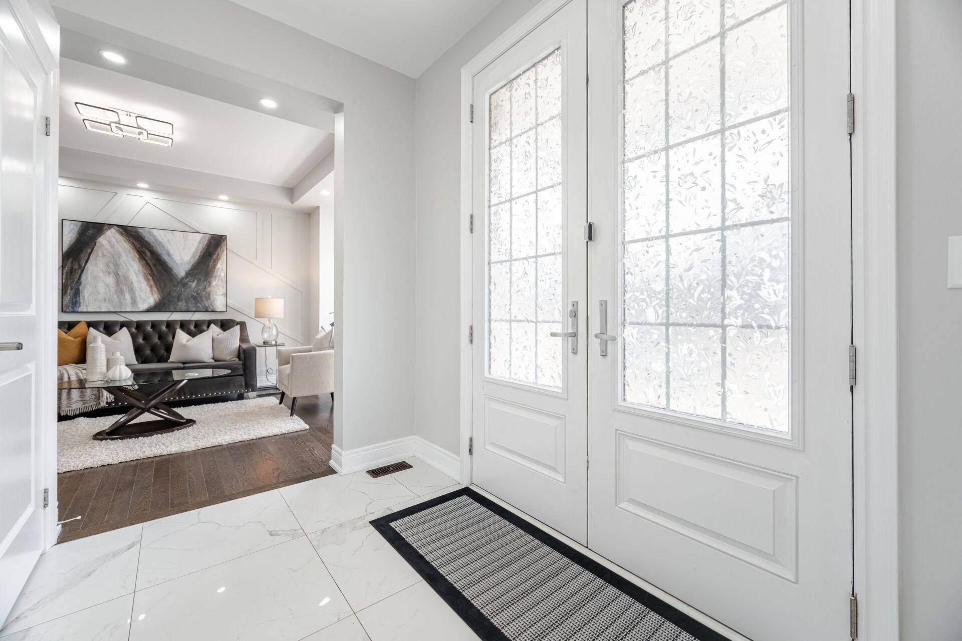 Pickering, ON L1X 0H3,2634 Sapphire DR