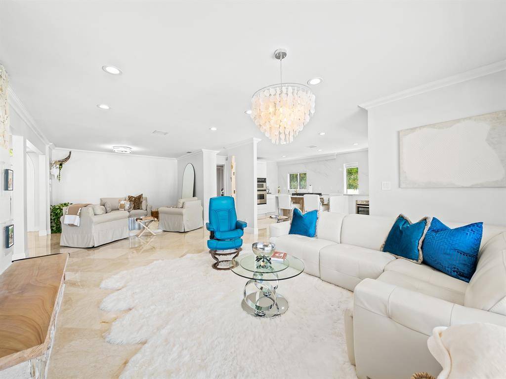 Fort Lauderdale, FL 33301,2411 Desota Dr