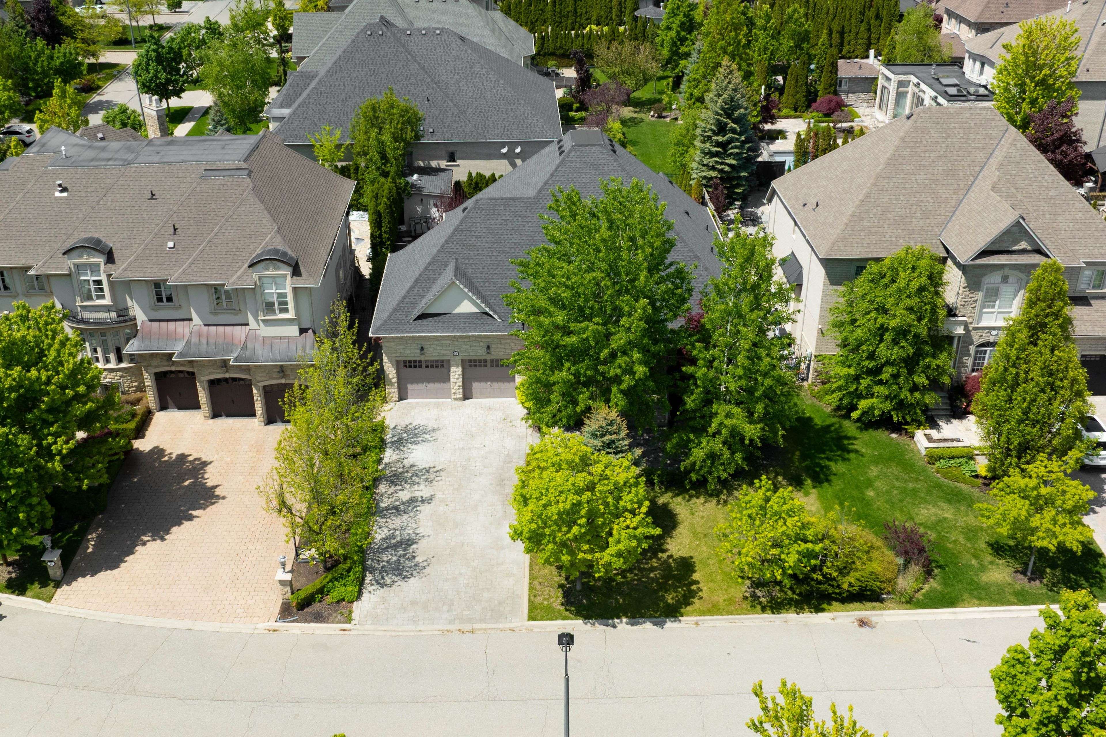 Vaughan, ON L0J 1C0,56 Park Ridge DR