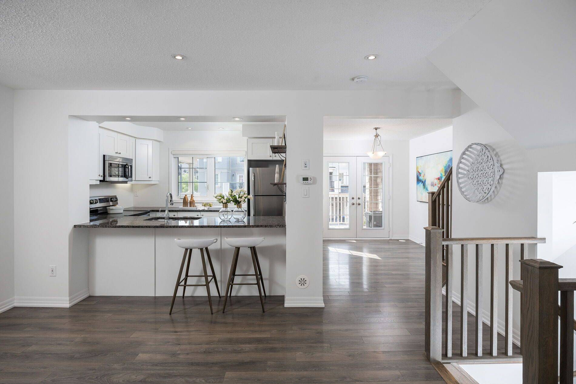 Oakville, ON L6M 0V3,242 Betsy DR