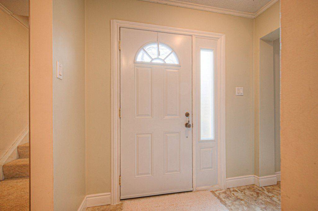 Kitchener, ON N2P 1G8,30 Green Valley DR #3