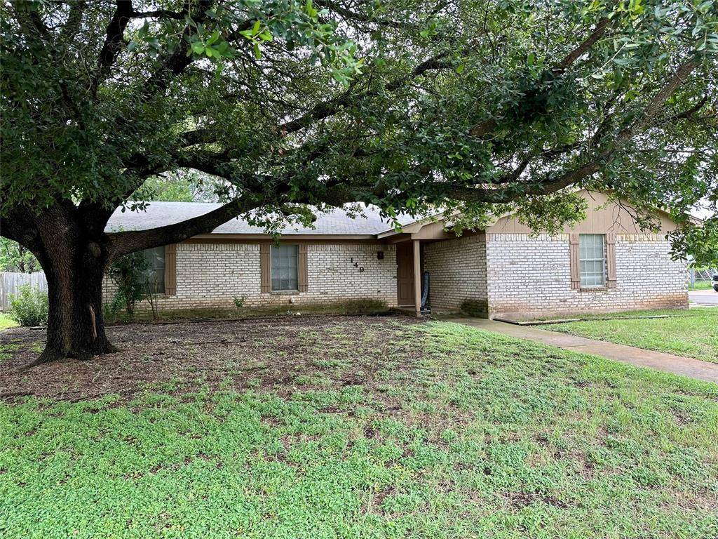 Hewitt, TX 76643,149 Travis Lane