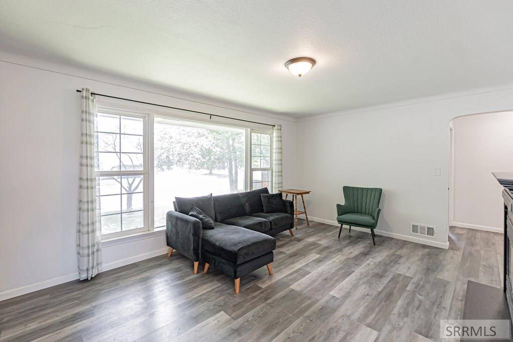 Idaho Falls, ID 83404,185 E 25th Street