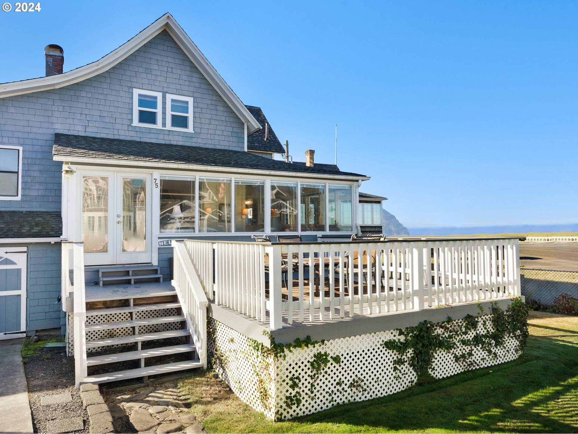 Seaside, OR 97138,75 12TH AVE