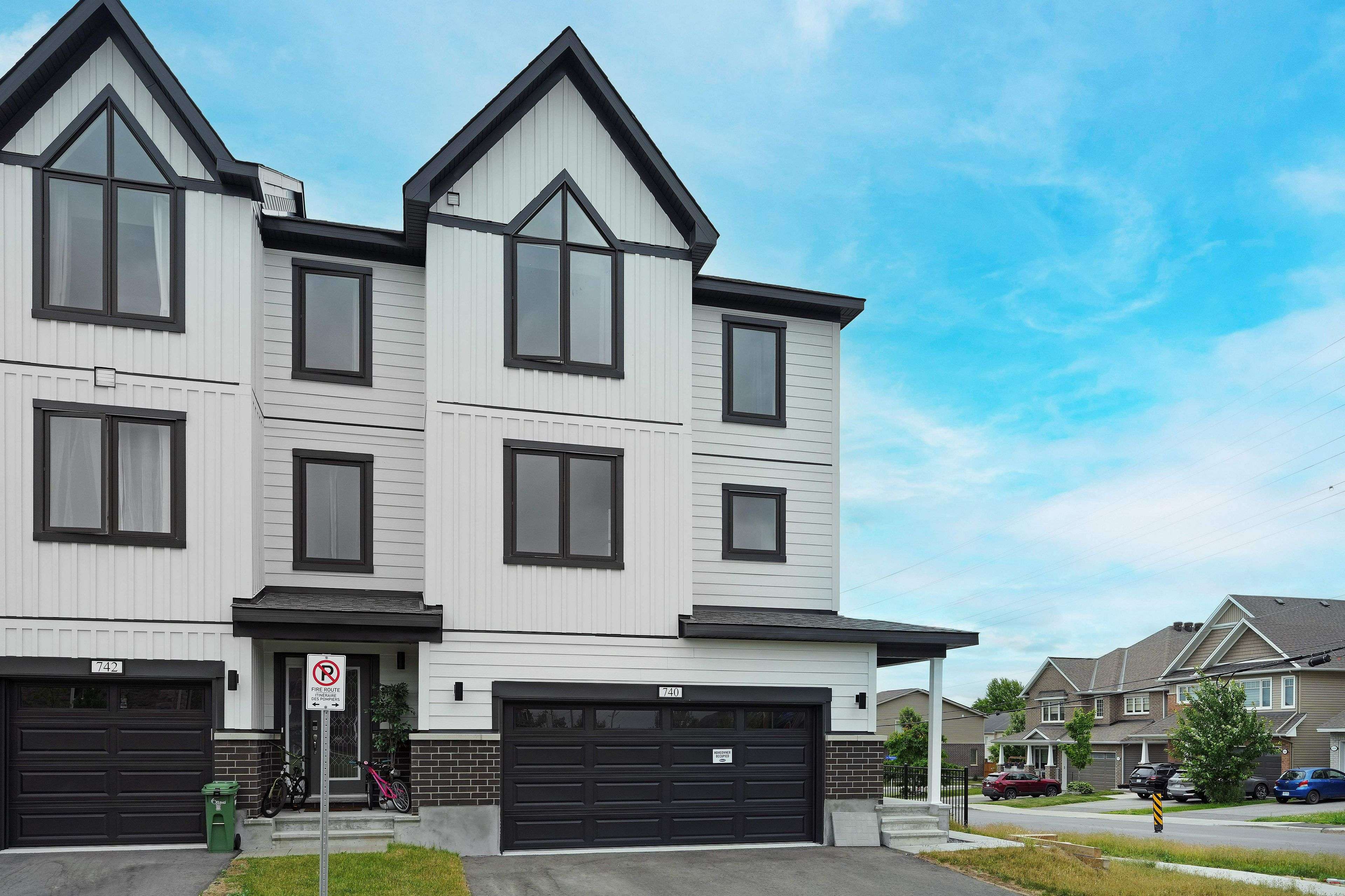 Stittsville - Munster - Richmond, ON K2S 3B3,740 Kinstead Pvt Private