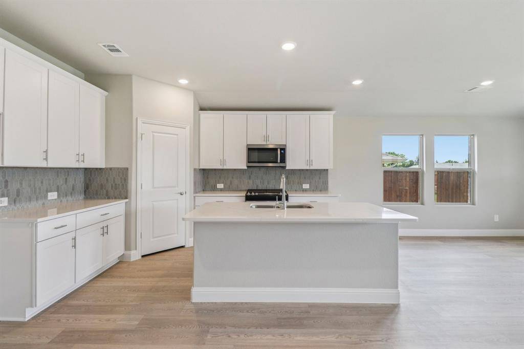Lavon, TX 75166,561 Sierra Ridge