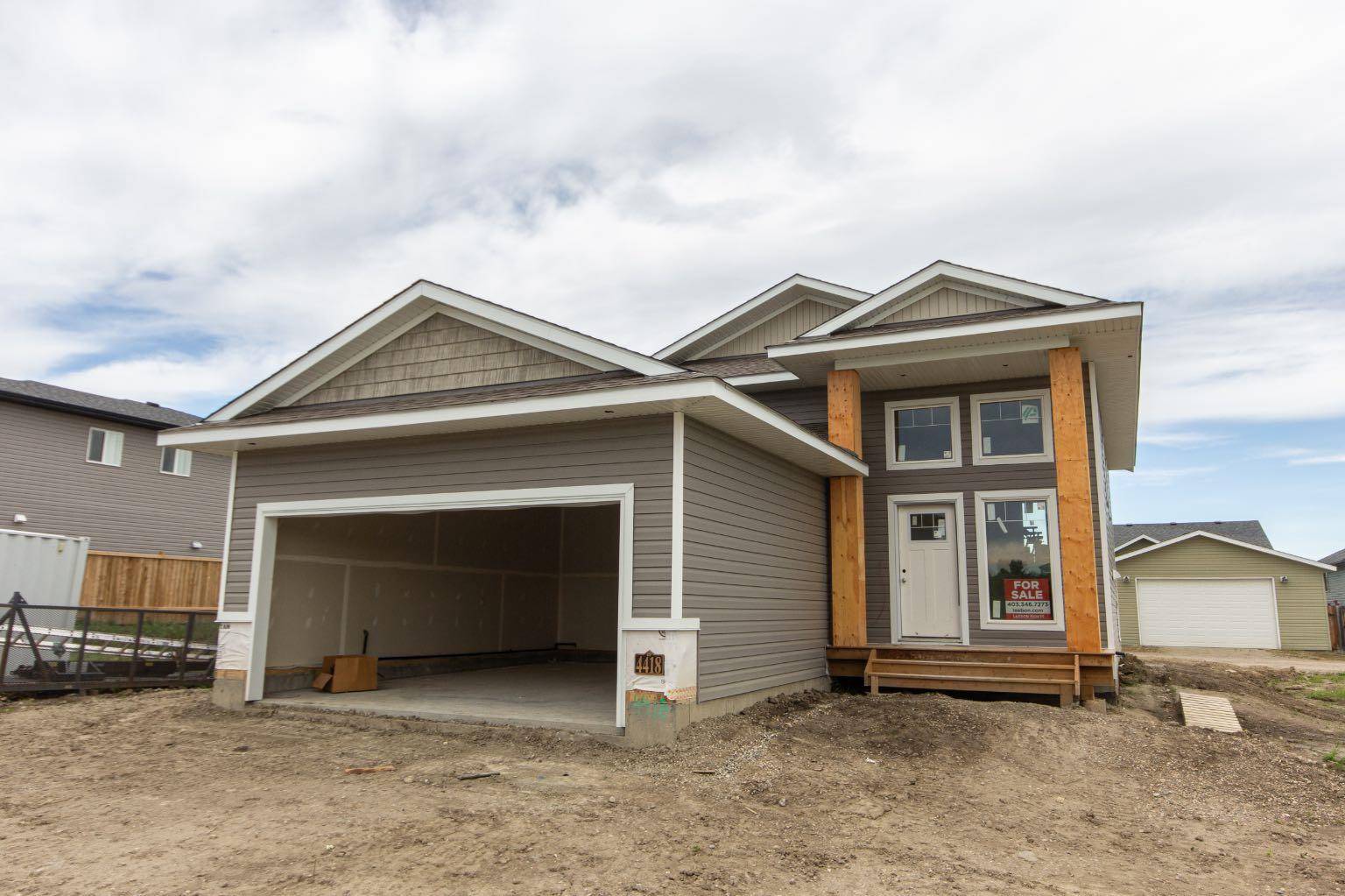 Rocky Mountain House, AB T4T 0C3,4418 53 ST