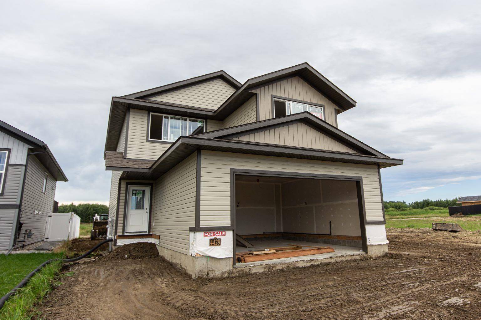 Rocky Mountain House, AB T4T 0C3,4429 53 ST