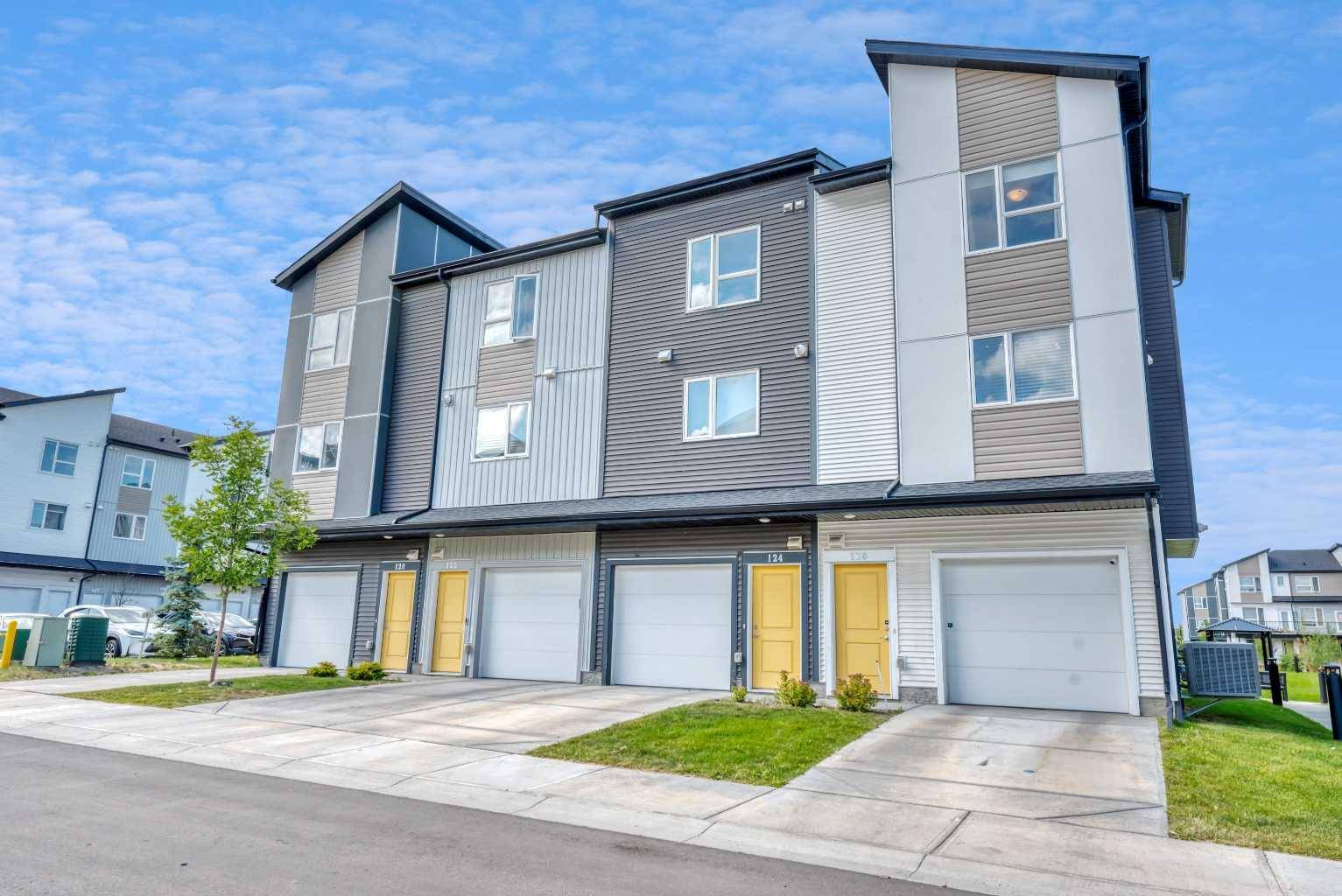 Calgary, AB T3N 1V7,301 Redstone BLVD NE #126