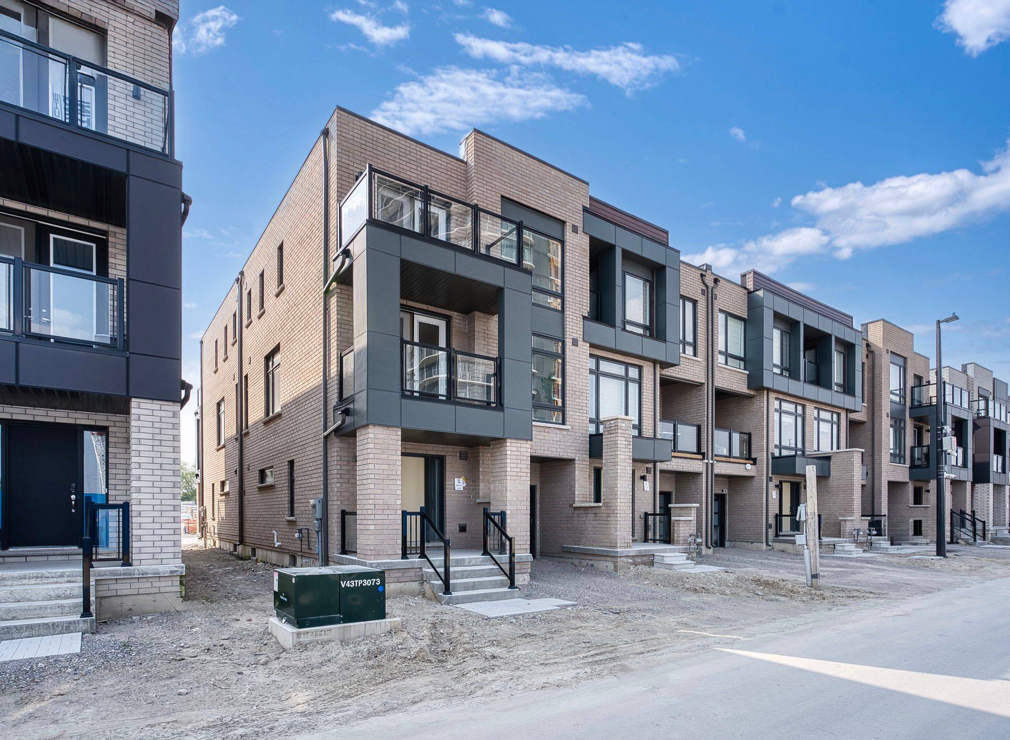 Vaughan, ON L4L 1V8,26 Dandara Gate