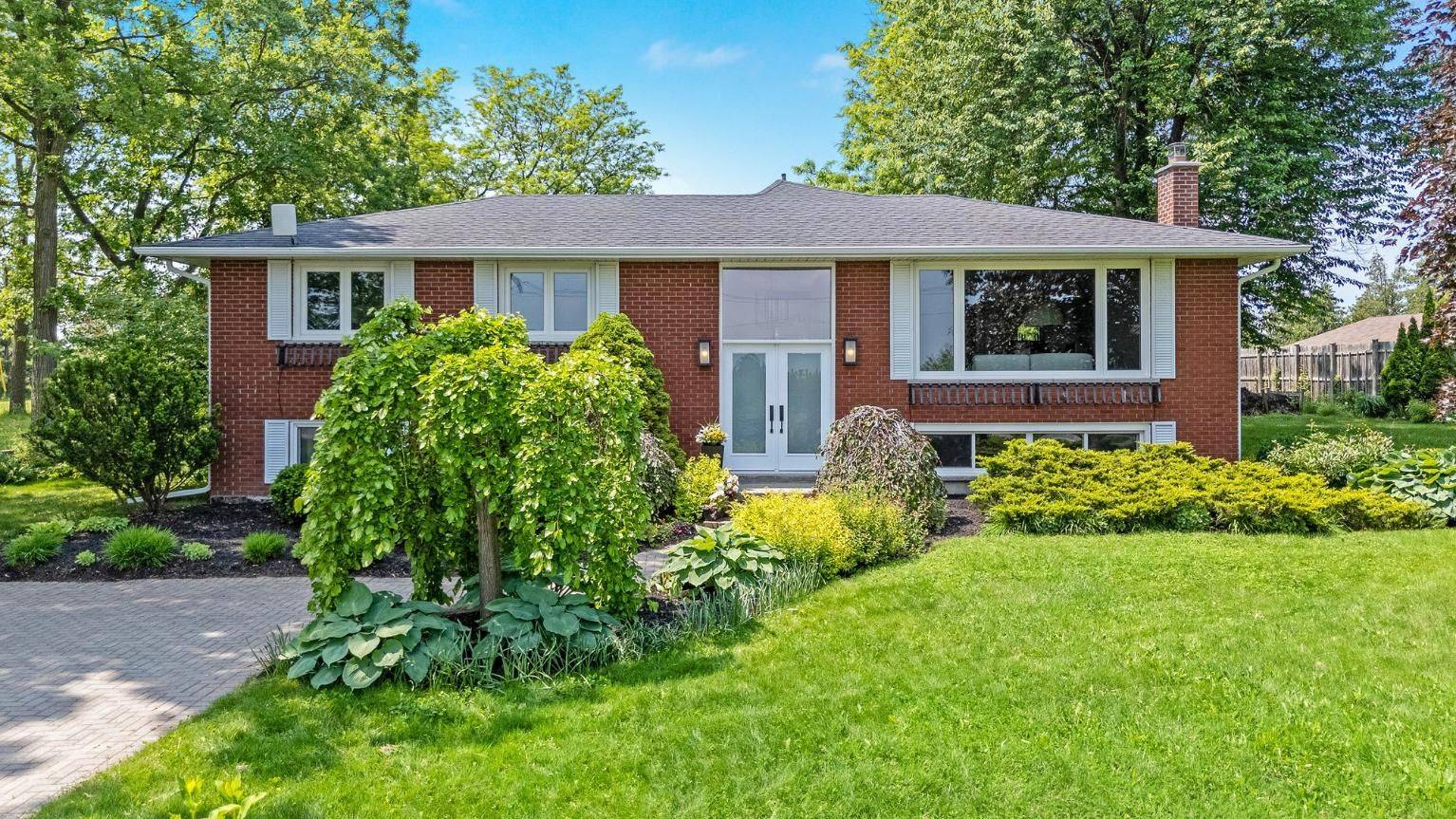 Halton Hills, ON L7G 4S7,11890 Winston Churchill BLVD