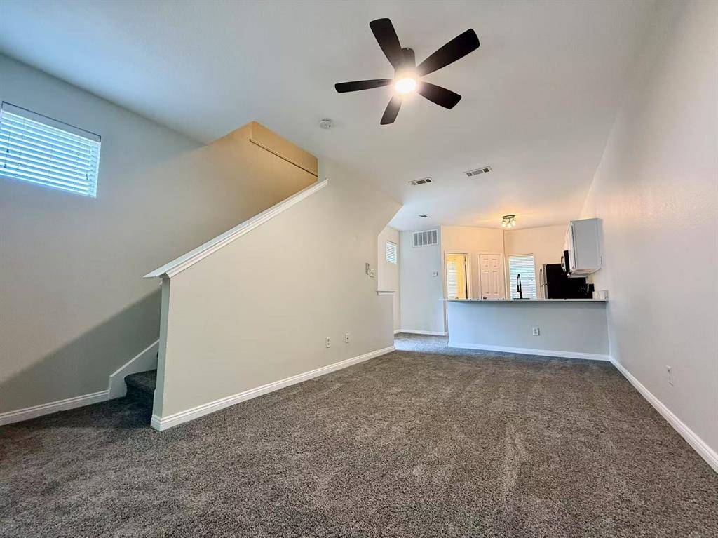 Arlington, TX 76010,901 Glenn Crossett Street