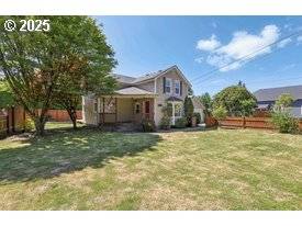 Kelso, WA 98626,1425 N 1ST AVE