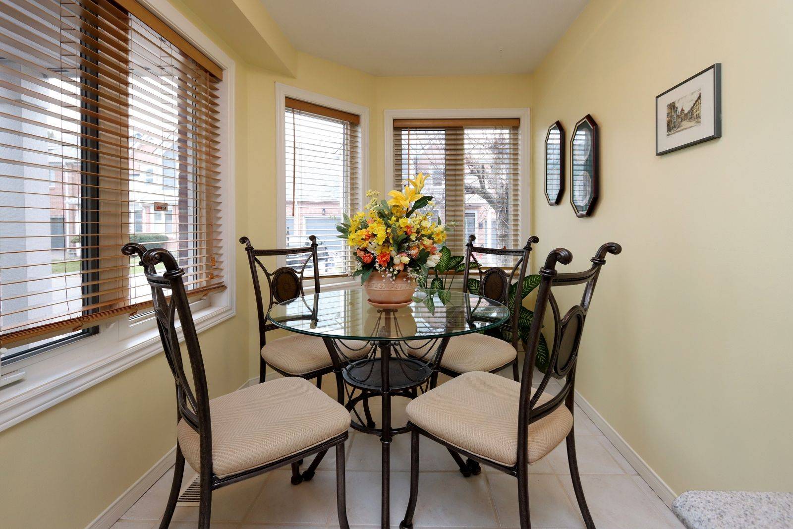 Mississauga, ON L5L 3T2,2205 South Millway N/A #114
