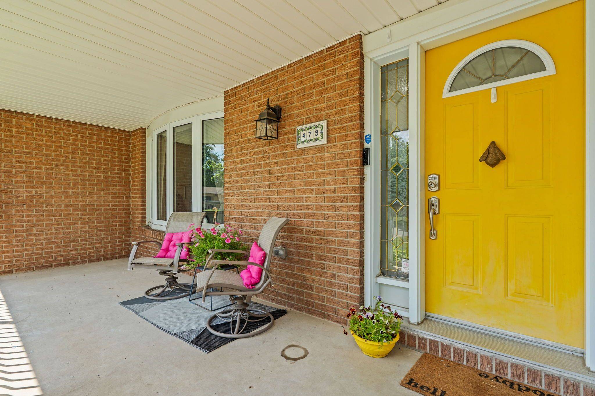 London South, ON N6C 4H9,479 HUNTINGDON DR