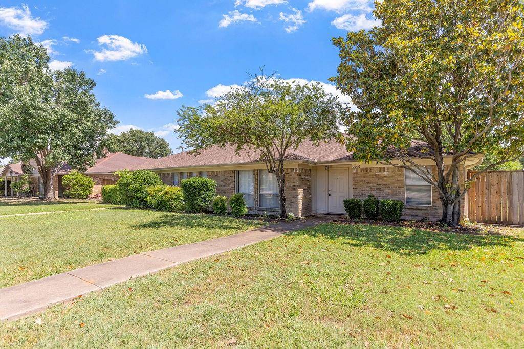 Richardson, TX 75081,2016 Auburn Drive