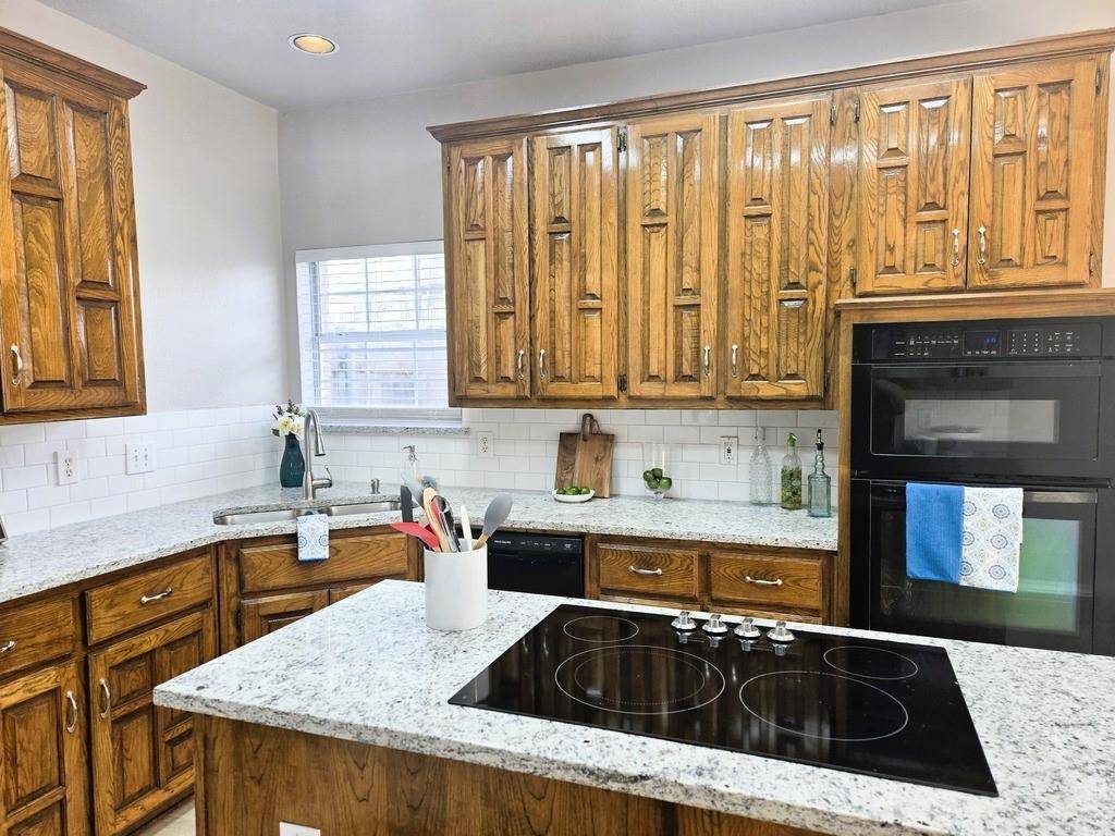 Rowlett, TX 75087,9614 Heartstone Lane
