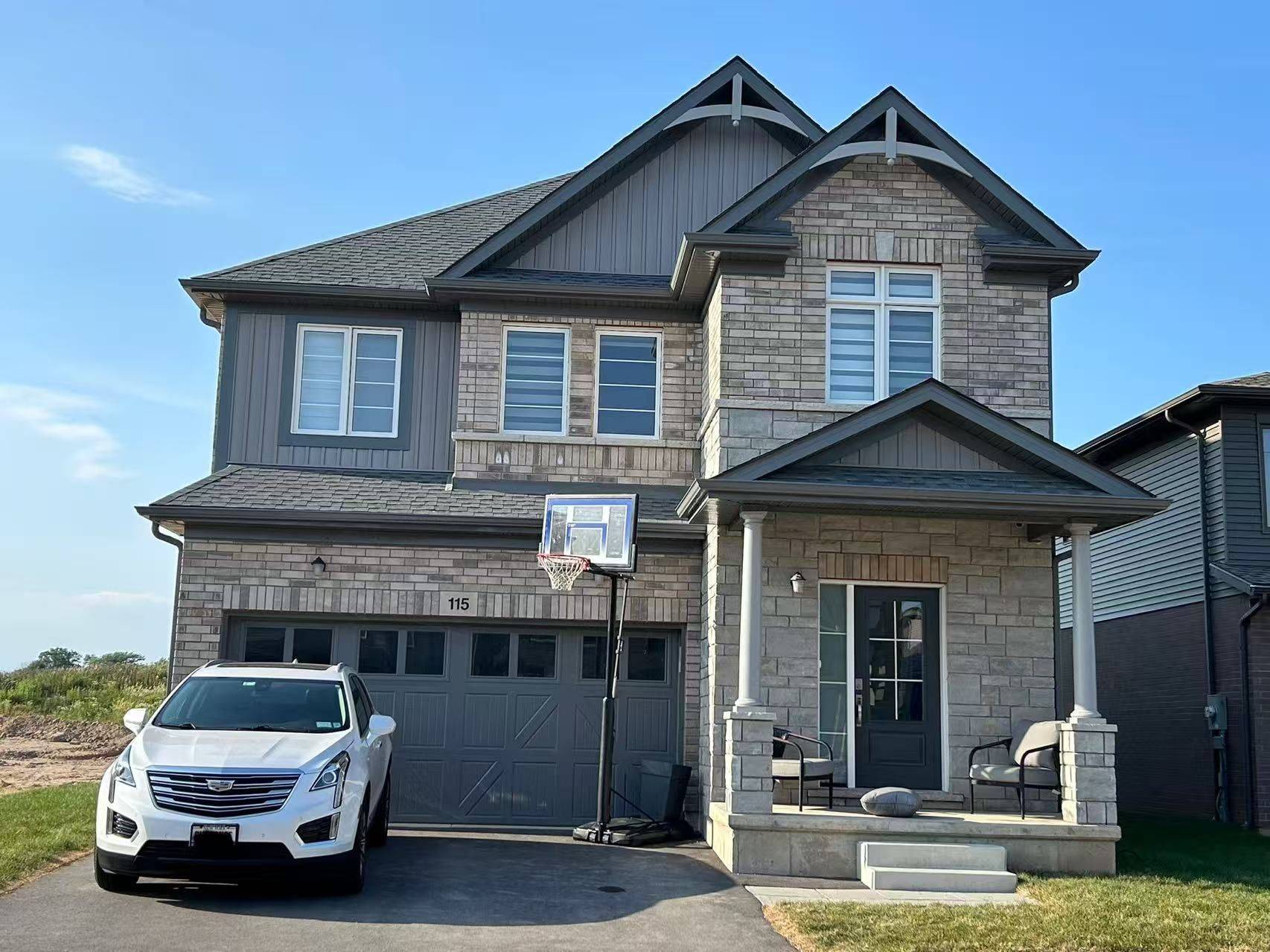 Pelham, ON L3B 5N5,115 Acacia RD
