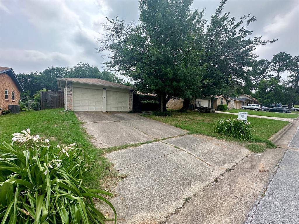 Euless, TX 76039,1502 Aransas Drive