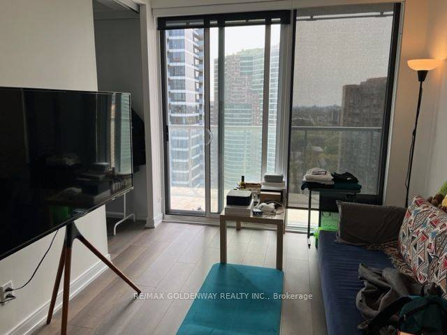 Toronto C08, ON M4Y 0C6,3 Gloucester ST #2611