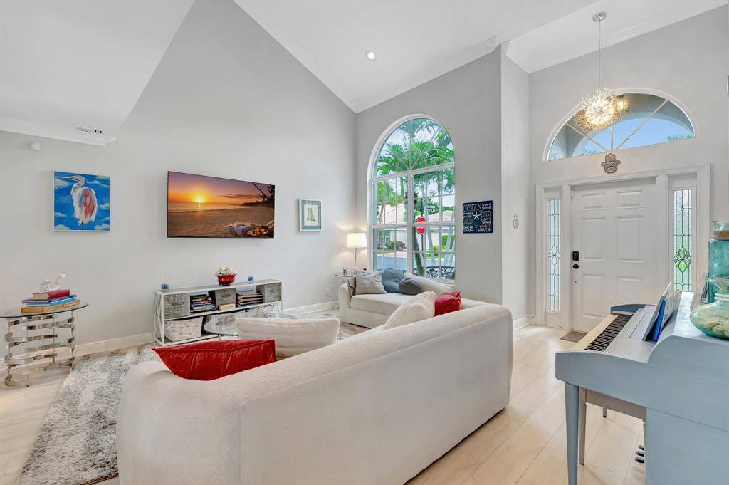 Boca Raton, FL 33496,18027 Jazz Ln