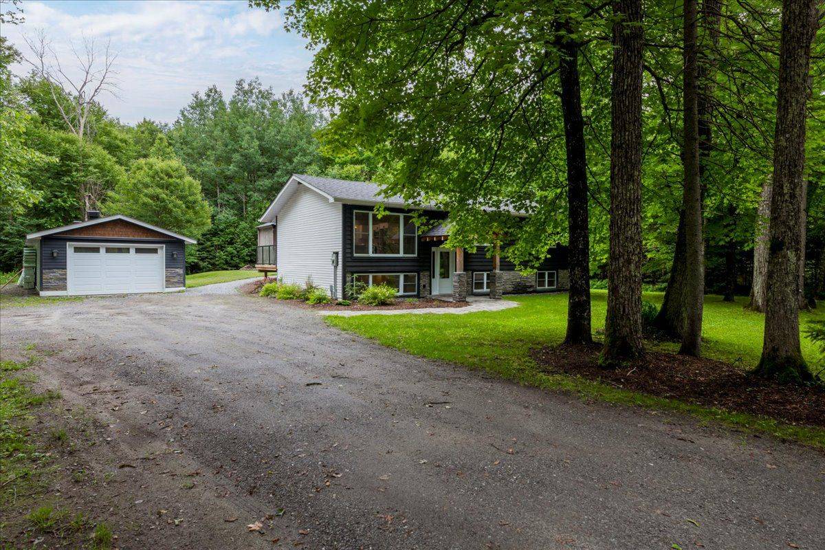 Huntsville, ON P0B 1L0,682 Stephenson Rd 2 RD E