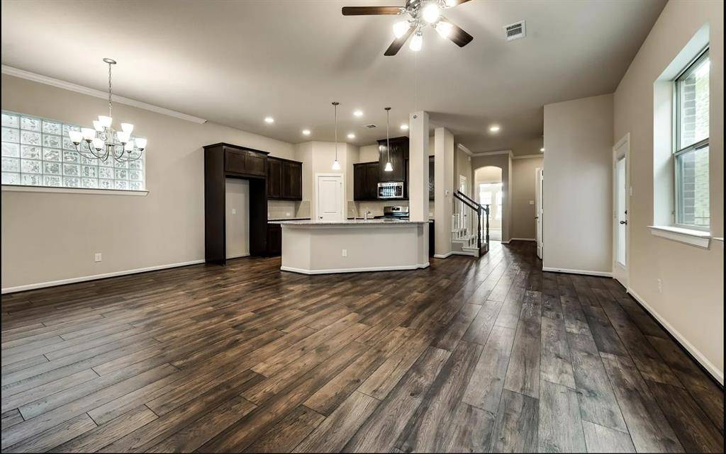Irving, TX 75063,6827 Prompton Bend