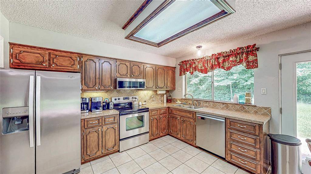 Tyler, TX 75707,10203 Crestview Drive