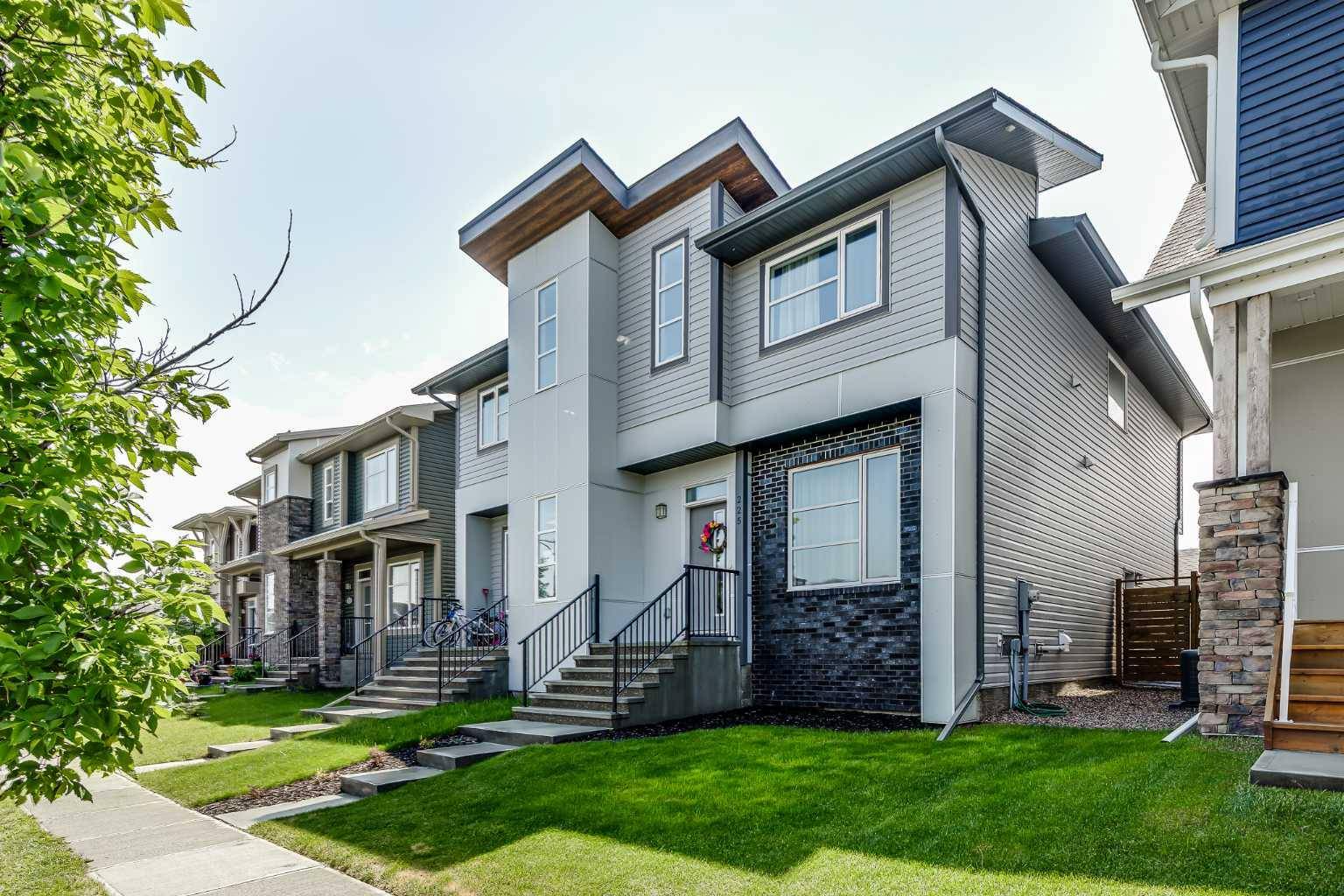 Airdrie, AB T4B 5E2,225 Chinook Gate PARK SW