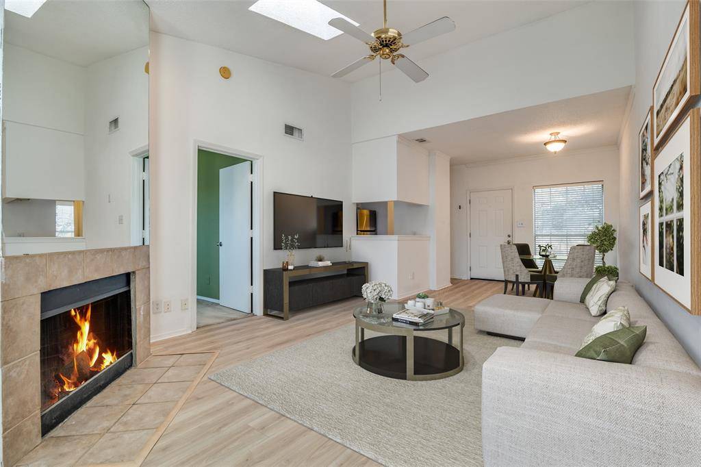 Dallas, TX 75214,7151 Gaston Avenue #1109