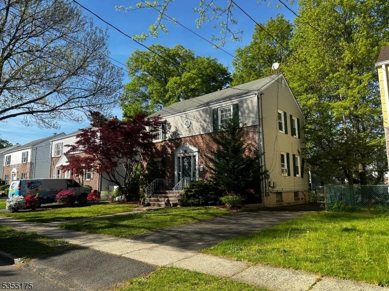Cranford Twp., NJ 07016,4 Roosevelt Ave #1