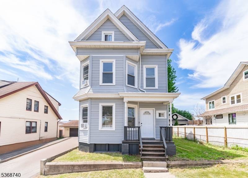 Paterson City, NJ 07514,454 6Th Ave