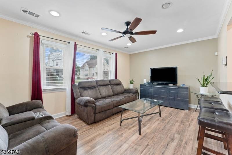 Plainfield City, NJ 07063,329 Manson Pl