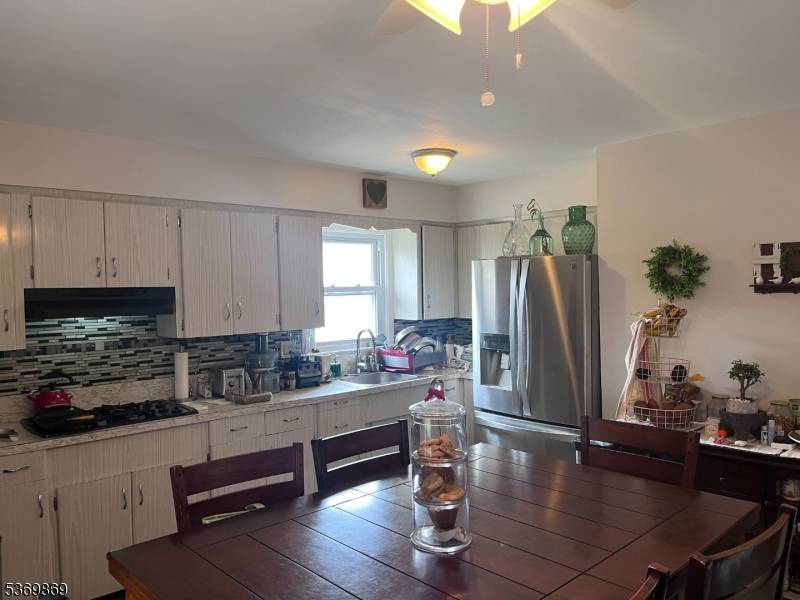Clifton City, NJ 07011,1 E 9Th St #2