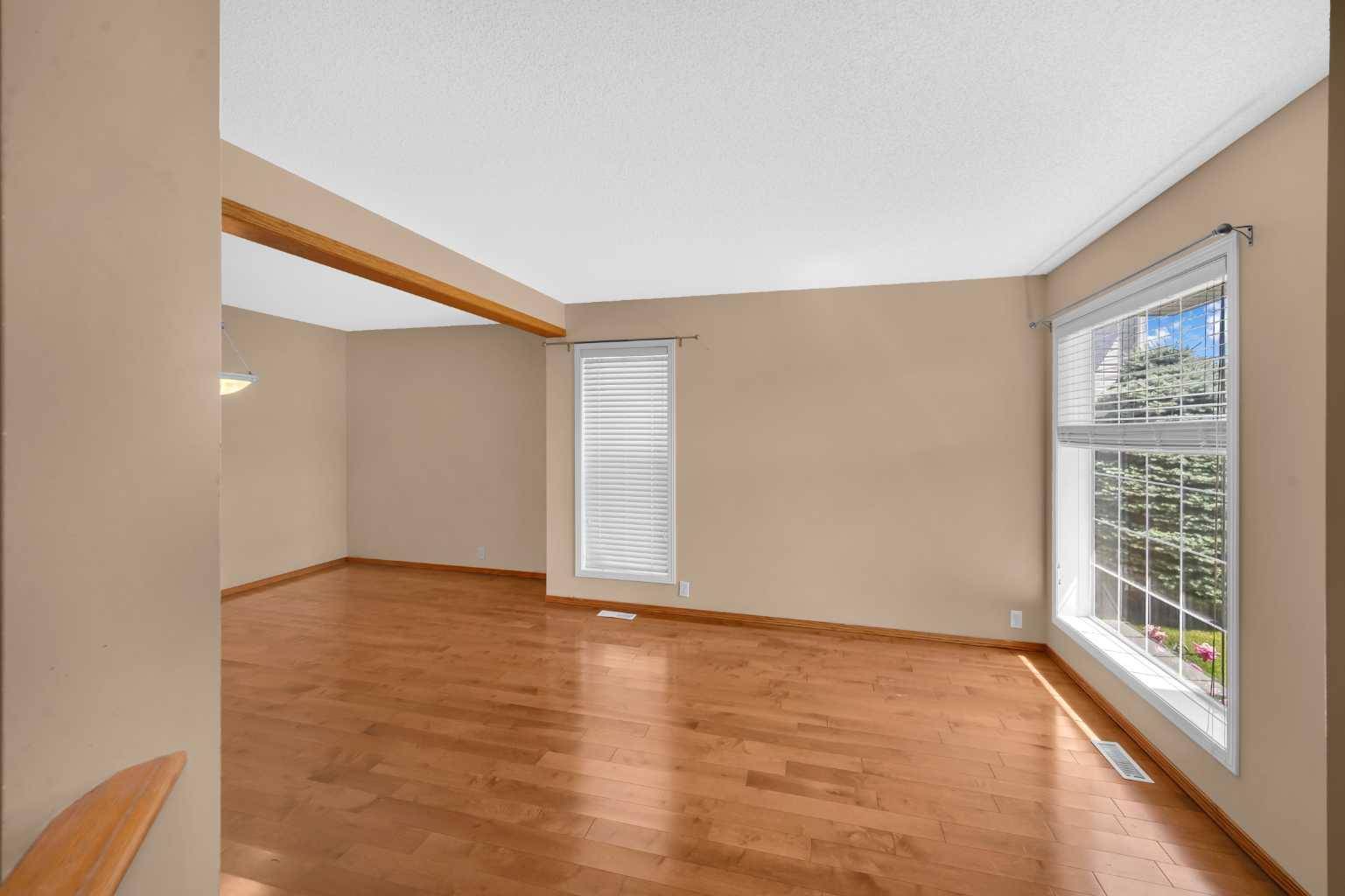 Calgary, AB T3G 4P9,50 Citadel Ridge GN NW