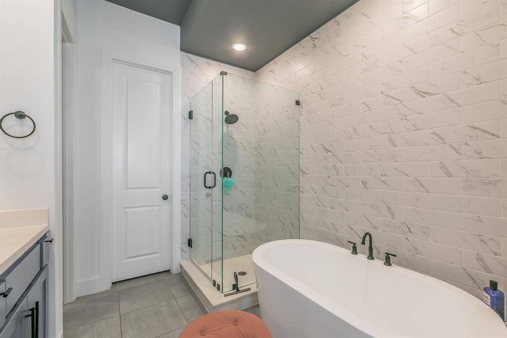 Fort Worth, TX 76008,2425 Longspur Drive